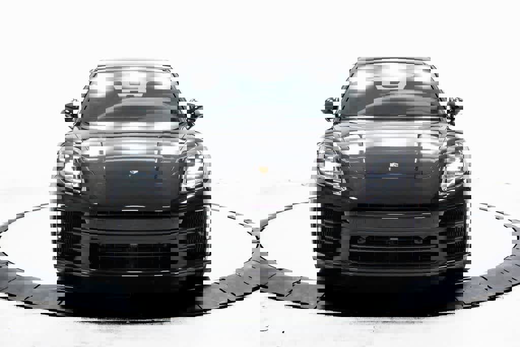 New 2025 Porsche Panamera 4 image 10