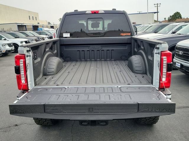 New 2026 Ford F250 Lariat w/ Black Appearance Package image 28