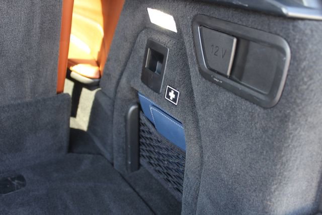 Used 2022 BMW ALPINA XB7 image 29