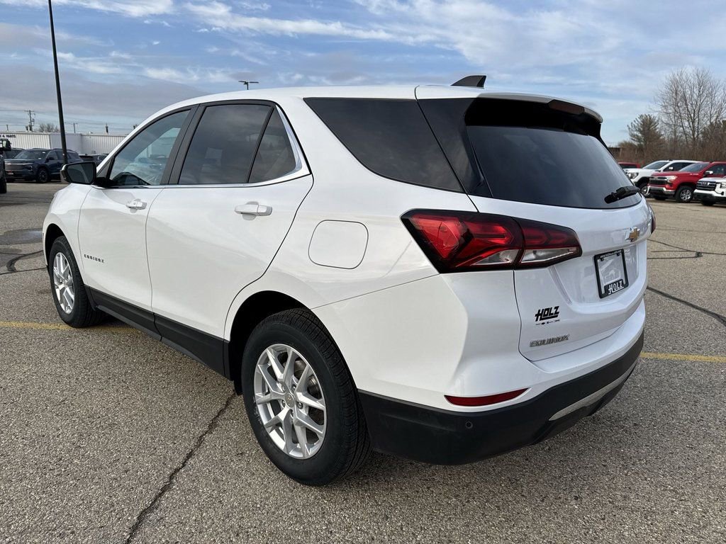 Certified 2024 Chevrolet Equinox LT AWD/4WD image 3