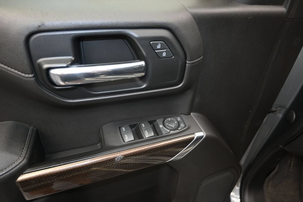 Certified 2019 Chevrolet Silverado 1500 LT w/ All-Star Edition AWD/4WD image 11