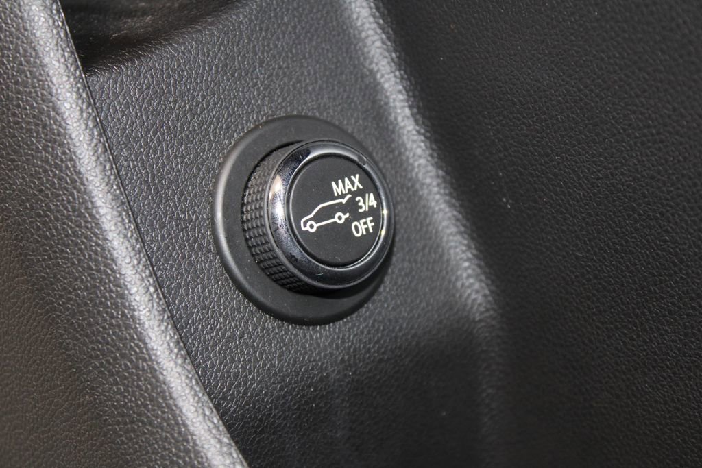 Used 2024 Cadillac XT4 Premium Luxury image 40