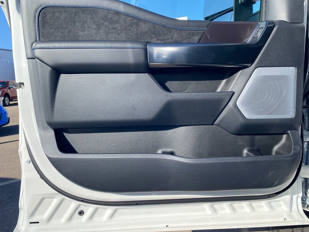 New 2026 Ford F350 Platinum w/ FX4 Off-Road Package image 20