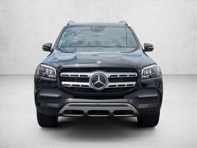 Used 2022 Mercedes-Benz GLS 450 4MATIC image 2