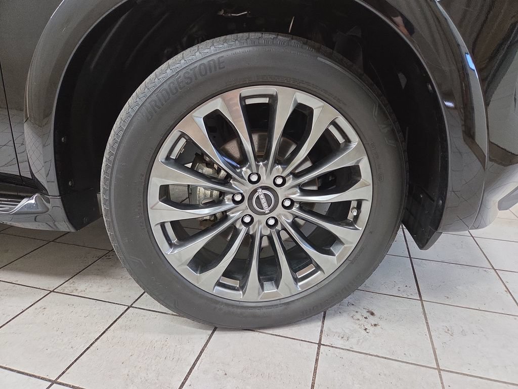Used 2022 Nissan Armada Platinum w/ Captain's Chairs Package AWD/4WD image 8