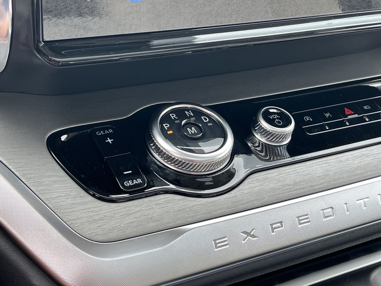 New 2027 Ford Expedition Max Platinum AWD/4WD image 22