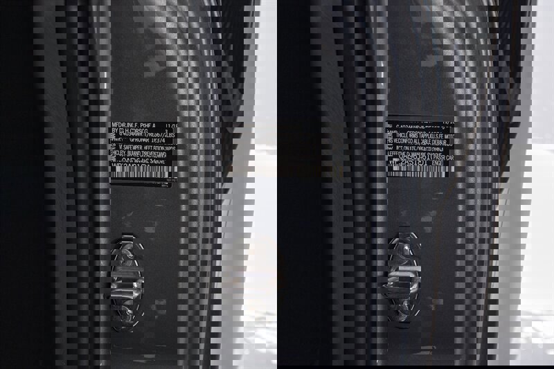 Used 2018 Porsche 911 GT2 RS image 34