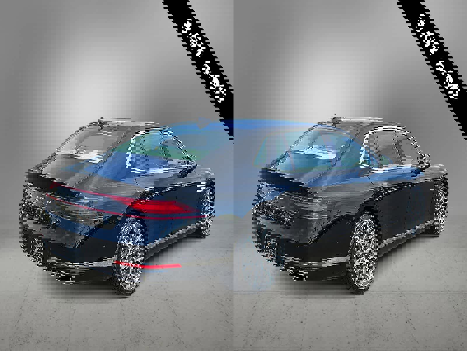 Used 2025 Genesis G90 3.5T image 8