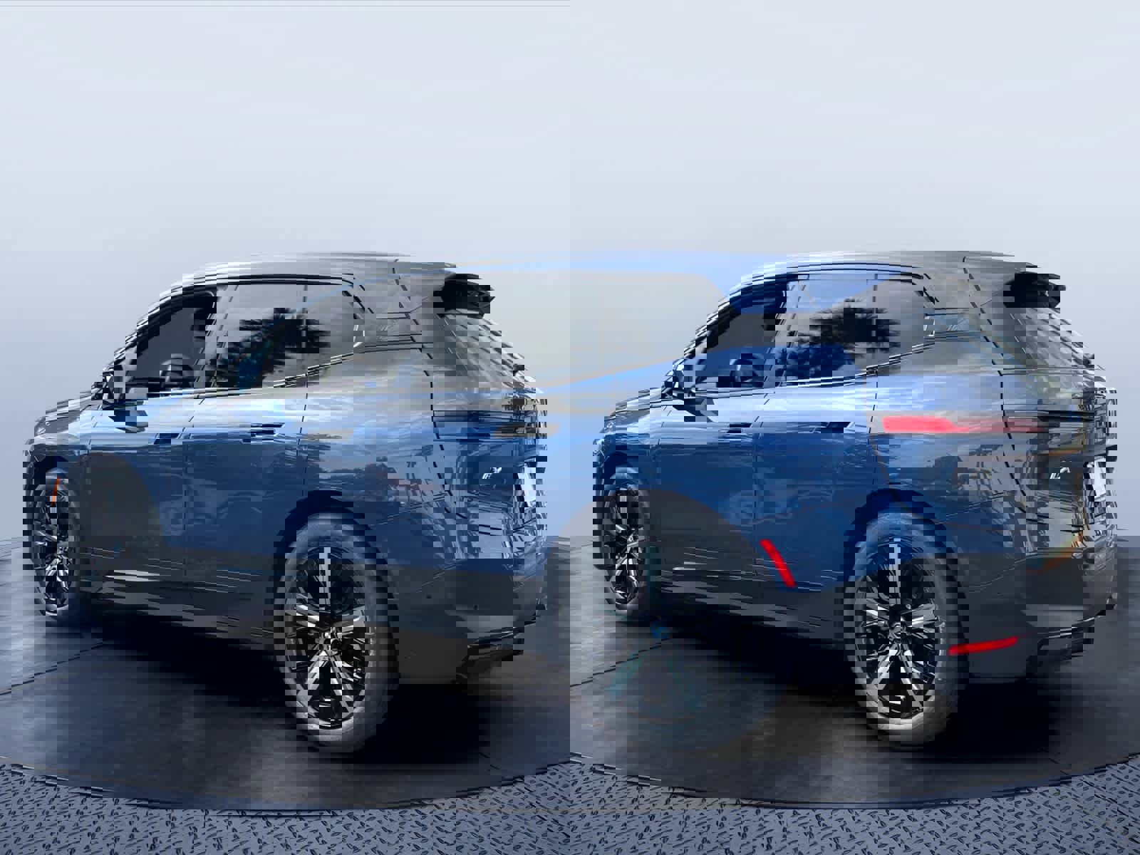 Certified 2023 BMW iX xDrive50 w/ Premium Package image 4