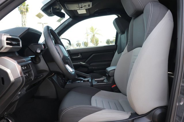 Used 2024 Toyota Tacoma TRD Sport image 9
