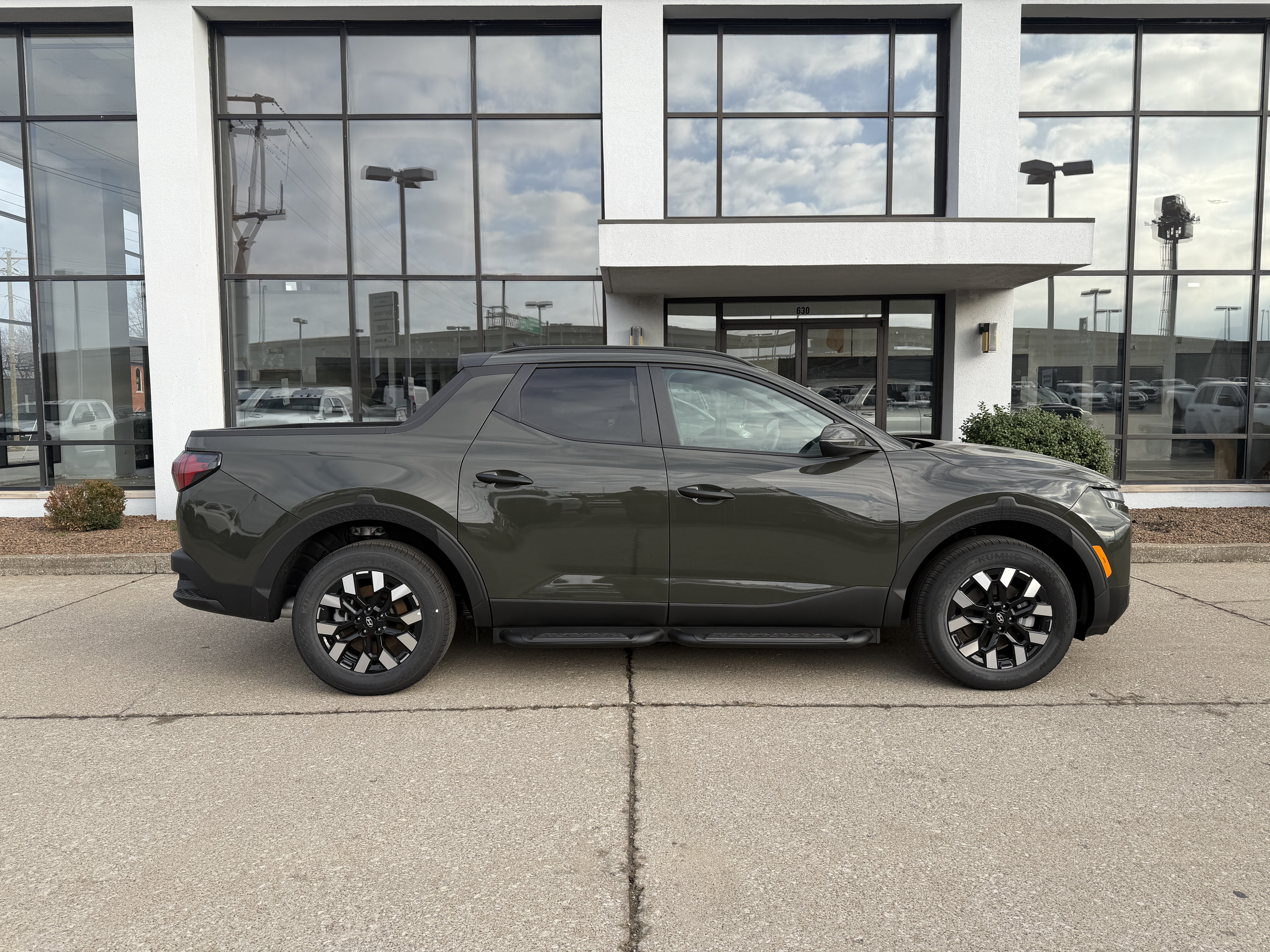 New 2026 Hyundai Santa Cruz SEL AWD/4WD image 3