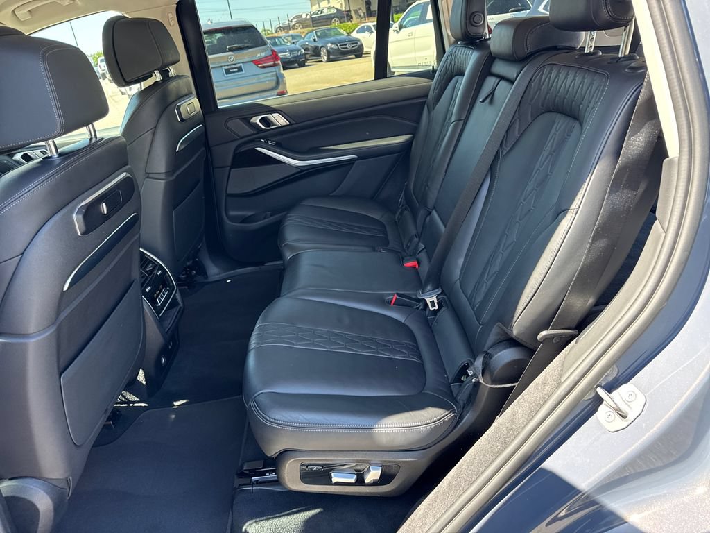 Used 2023 BMW X7 xDrive40i AWD/4WD image 20