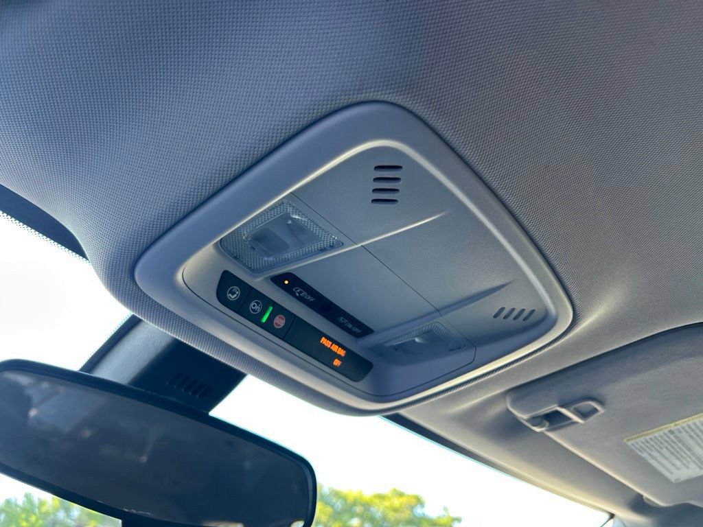 Used 2019 Chevrolet Traverse LS FWD image 43