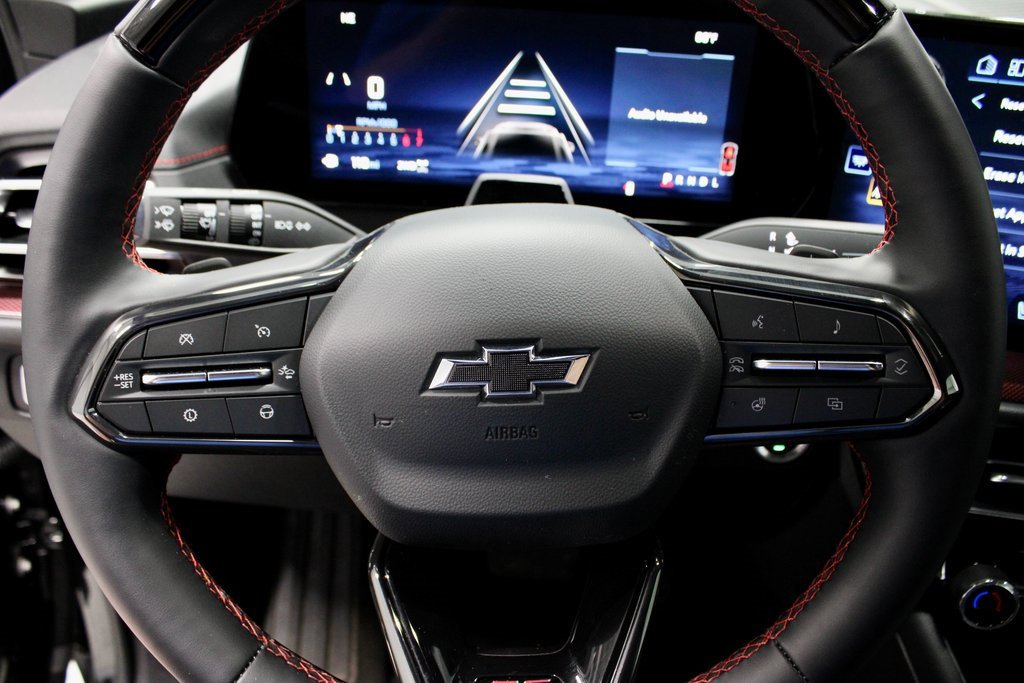 Used 2024 Chevrolet Traverse RS image 35