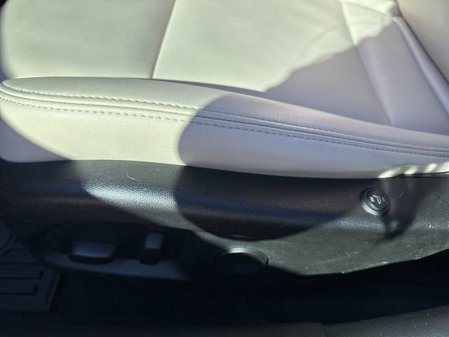 Used 2021 Cadillac CT4 Luxury w/ Sun And Sound Package image 11