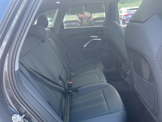 New 2025 Audi Q5 Premium Plus image 28