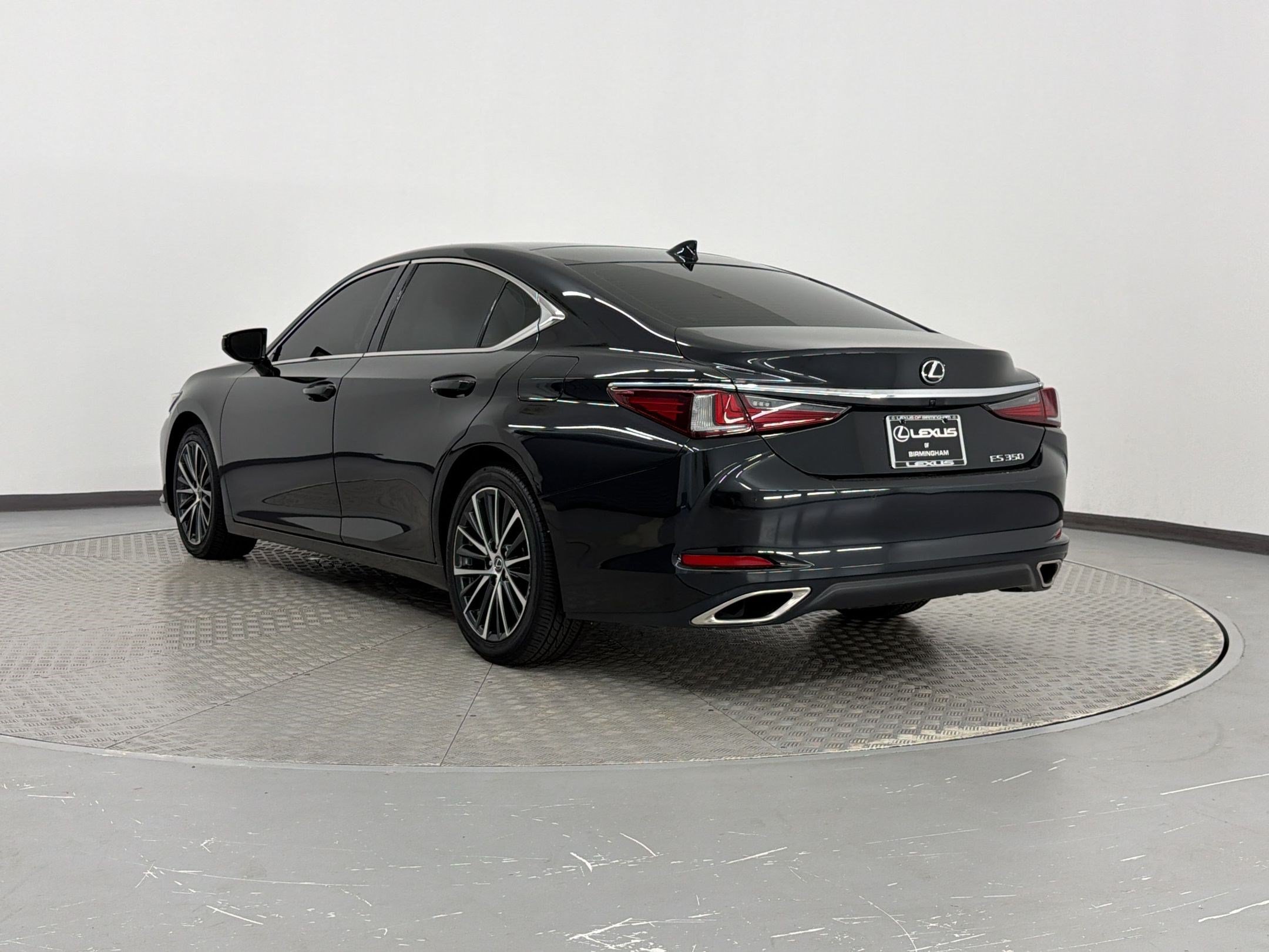 Certified 2022 Lexus ES 350 w/ Premium Package FWD image 3