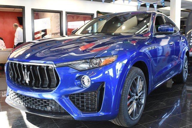 Used 2022 Maserati Levante Modena AWD/4WD image 1