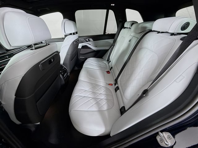 Used 2026 BMW X5 xDrive50e w/ M Sport Package AWD/4WD image 25
