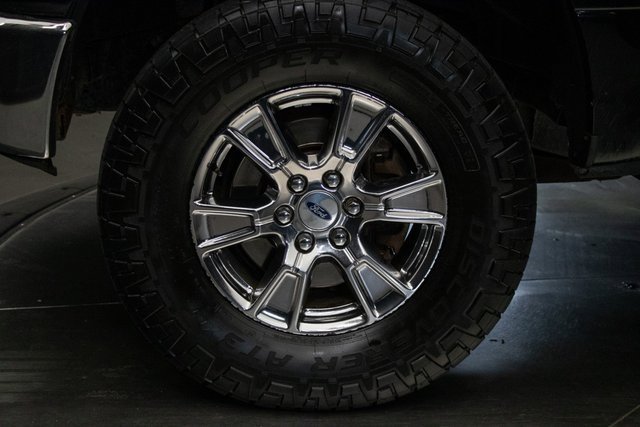 Used 2016 Ford F150 XLT w/ Equipment Group 301A Mid image 8