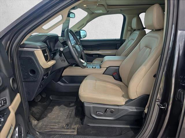 Used 2024 Ford Expedition Max Limited AWD/4WD image 9