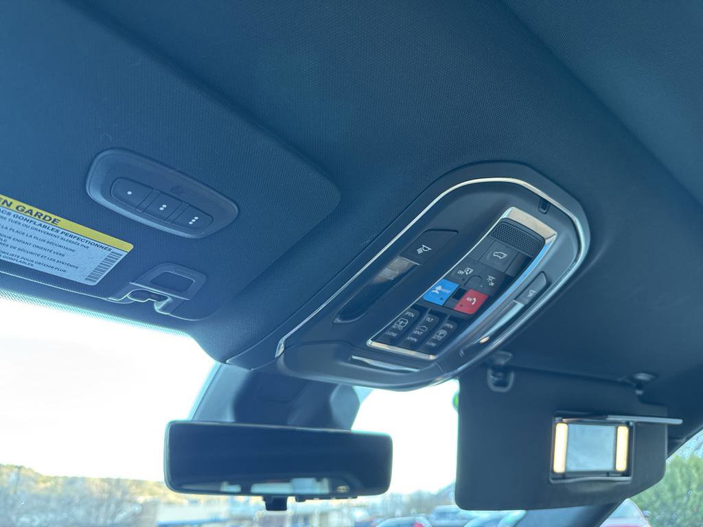 Certified 2025 Jeep Grand Cherokee Summit w/ Adv Protech Group IV image 32