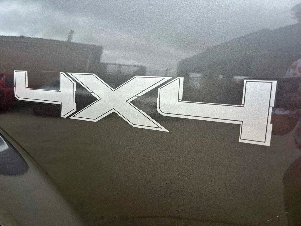 Used 2010 Ford F150 XLT AWD/4WD image 17