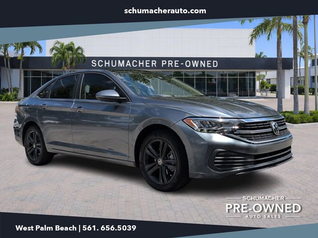Used 2023 Volkswagen Jetta SE w/ Panoramic Sunroof Package image 1