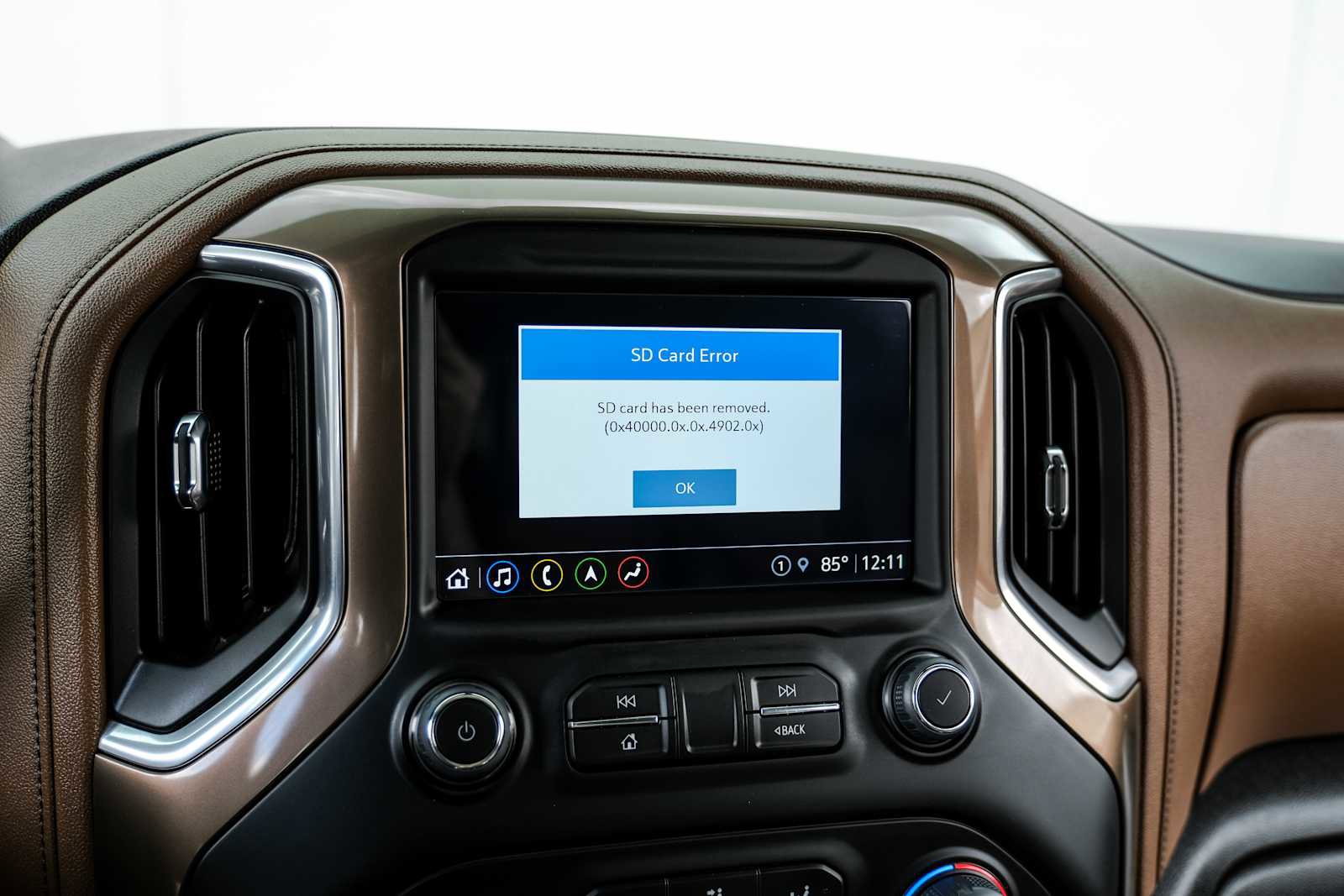 Used 2022 Chevrolet Silverado 3500 High Country AWD/4WD image 32