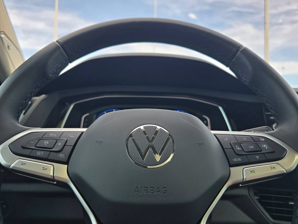 Used 2023 Volkswagen Jetta SEL FWD image 27