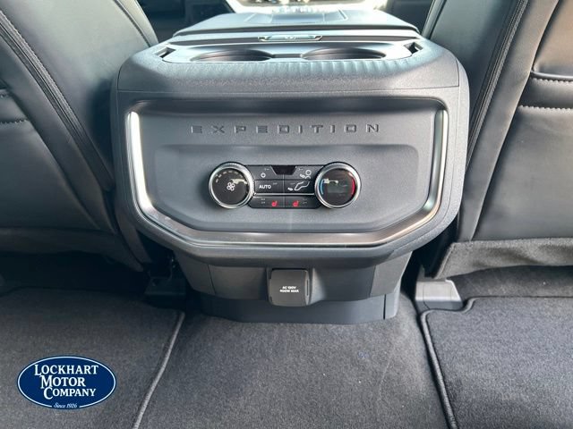 New 2027 Ford Expedition Platinum w/ Stealth Appearance Package AWD/4WD image 32