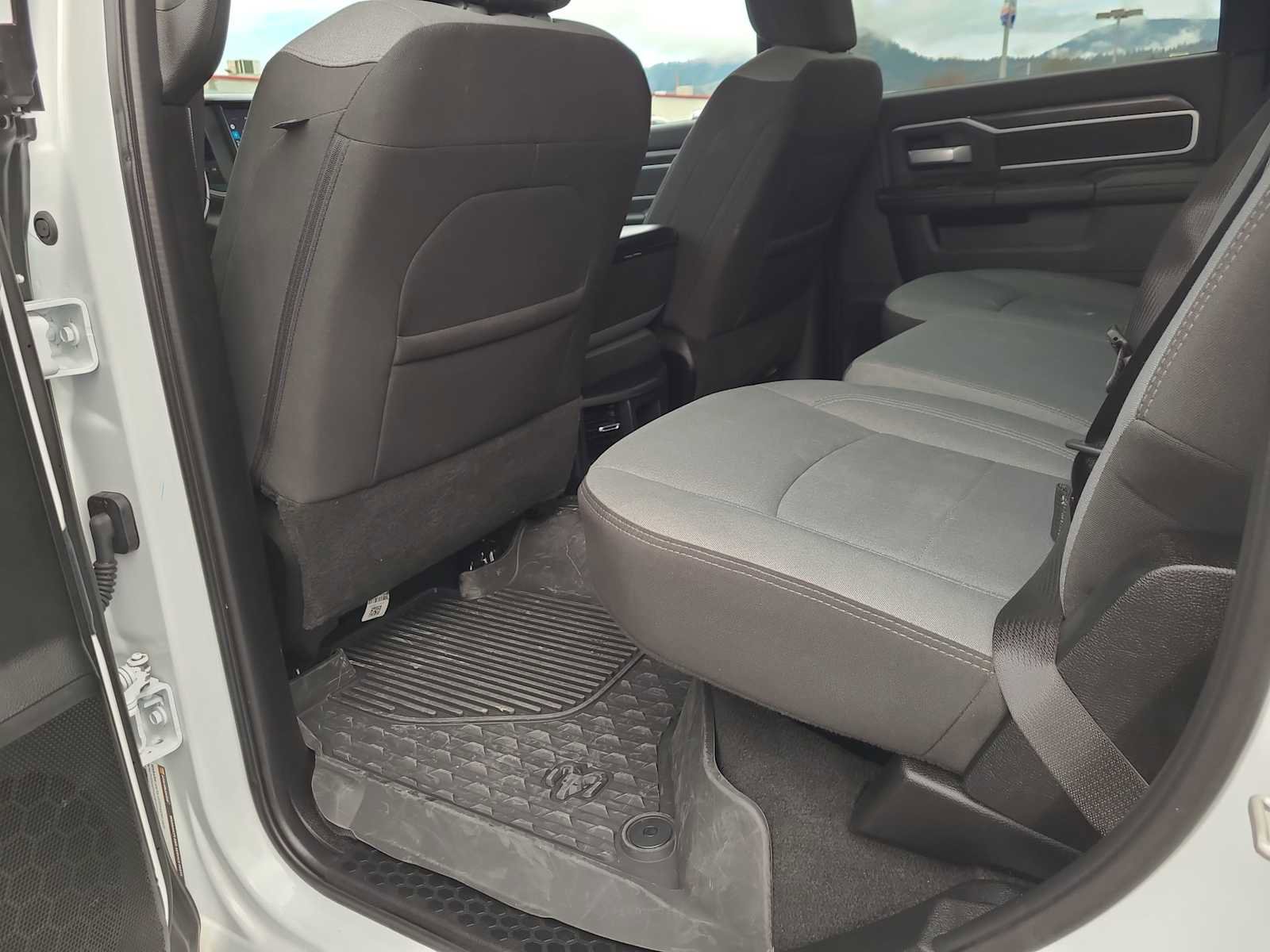 Used 2024 RAM 2500 Big Horn w/ Off Road Package image 20