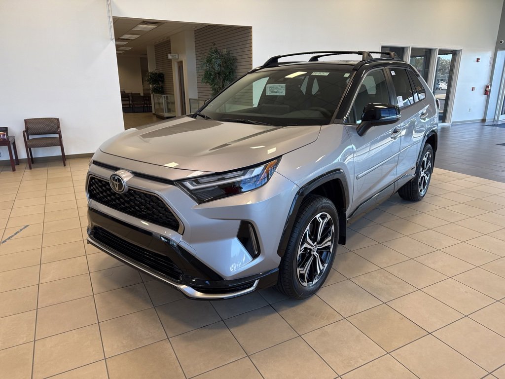 New 2025 Toyota RAV4 XSE image 3
