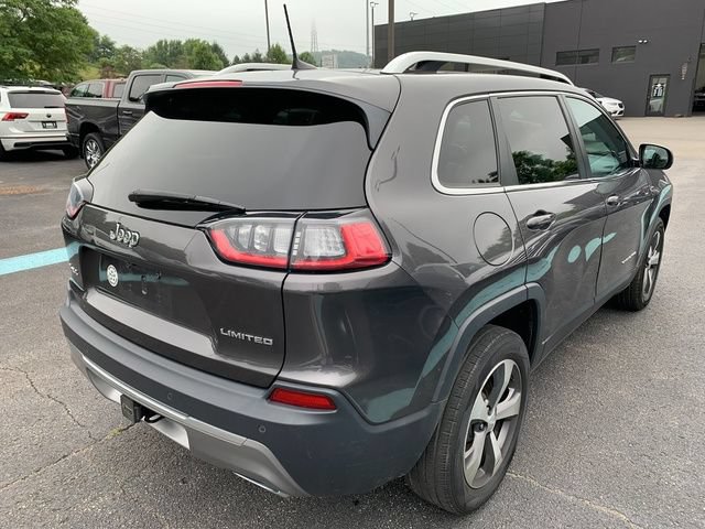 Used 2020 Jeep Cherokee Limited w/ Trailer Tow Group AWD/4WD image 7