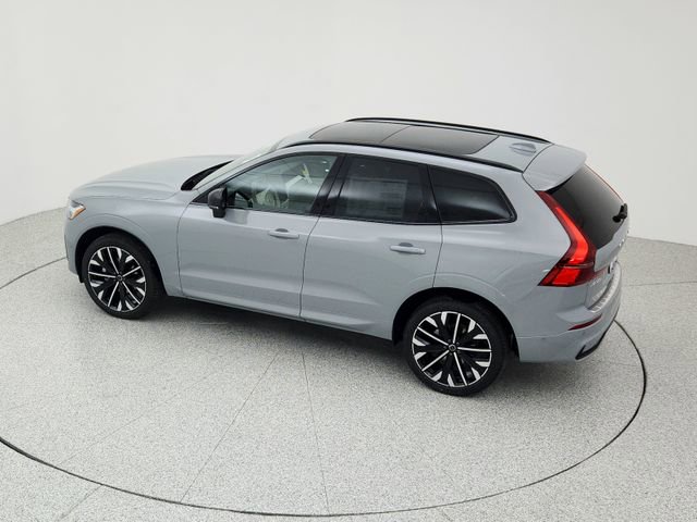 New 2026 Volvo XC60 B5 Ultra w/ Protection Package Premier image 16