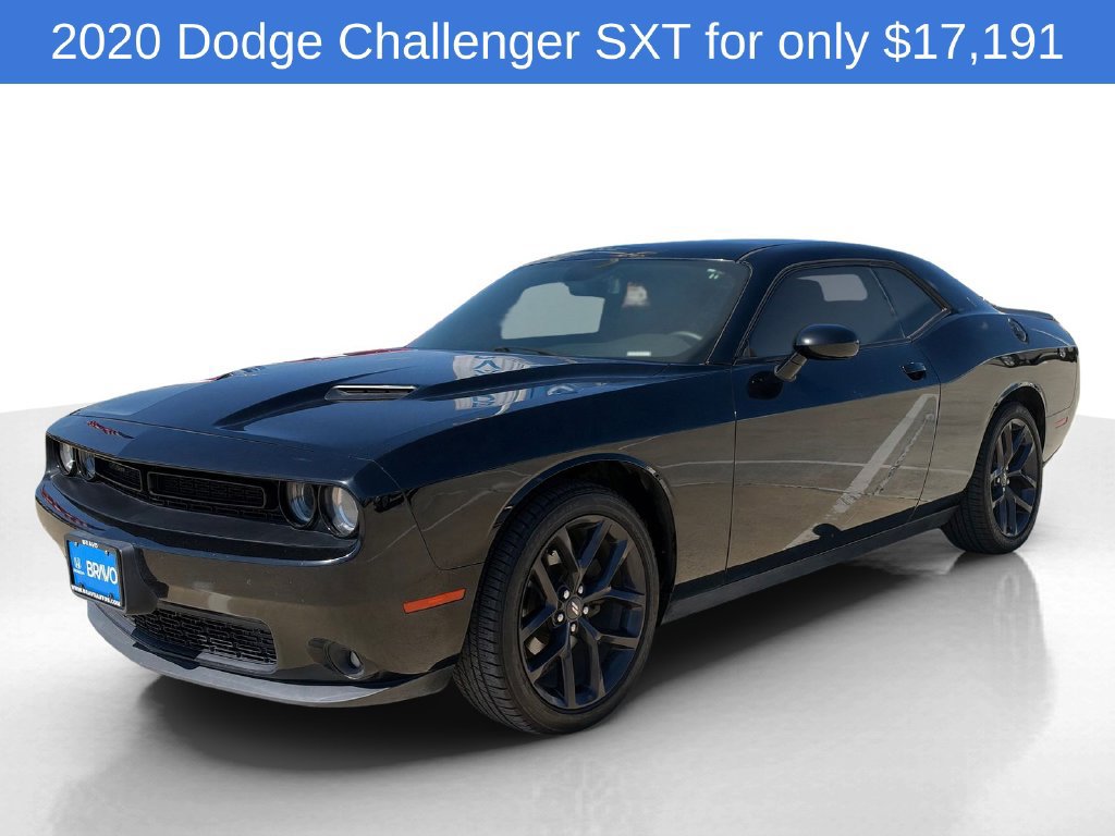 Used 2020 Dodge Challenger SXT w/ Blacktop Package RWD image 2