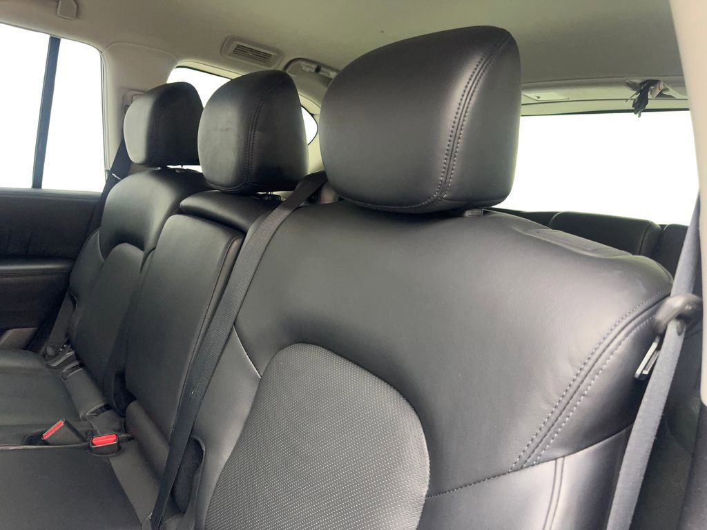 Used 2024 Nissan Armada SL image 34