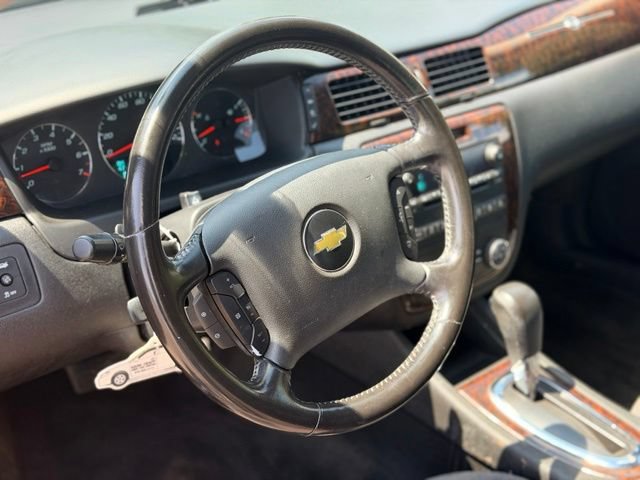 Used 2012 Chevrolet Impala LT w/ LT Sunroof Package FWD image 6