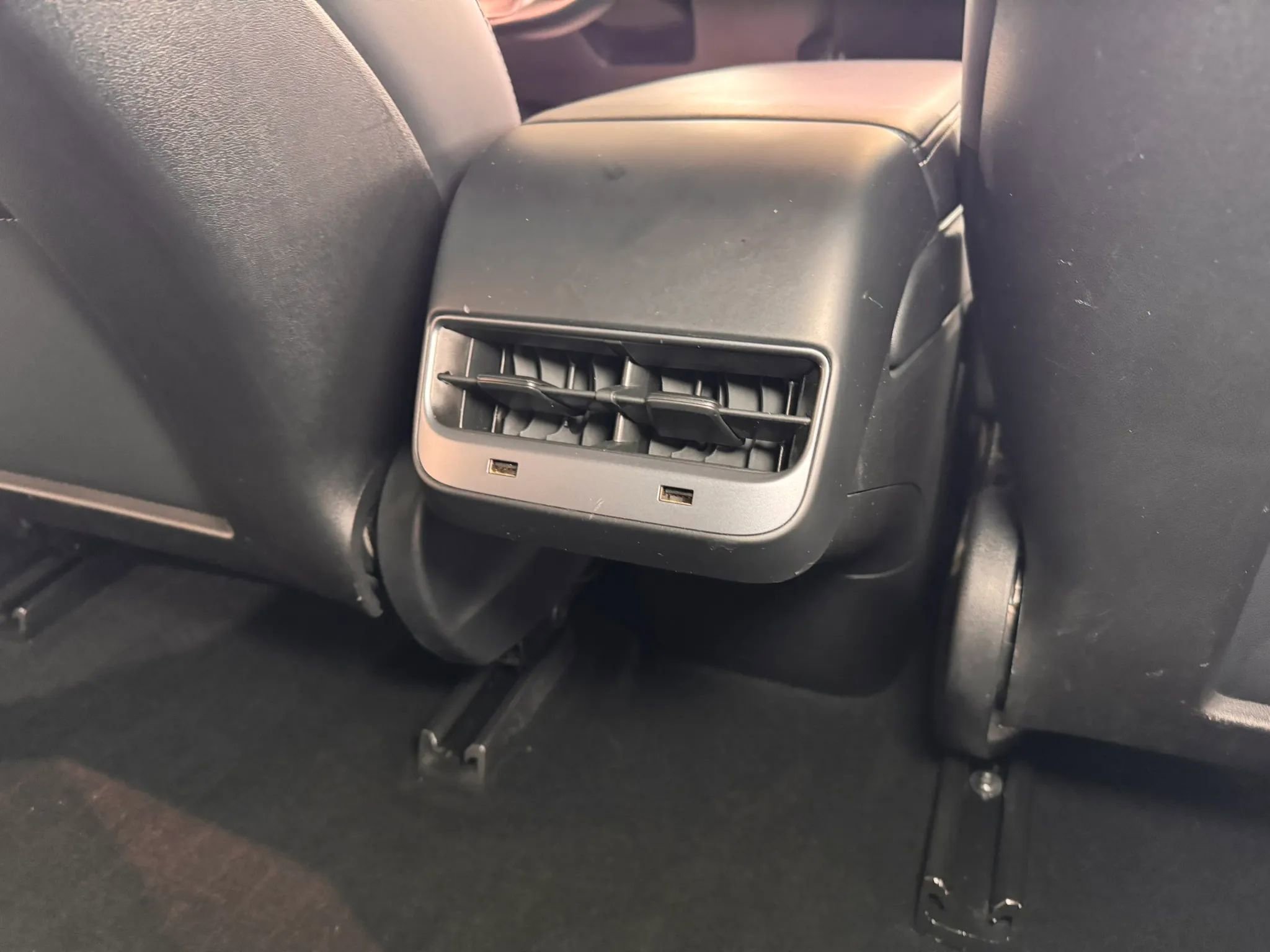 Used 2018 Tesla Model 3 Long Range image 16