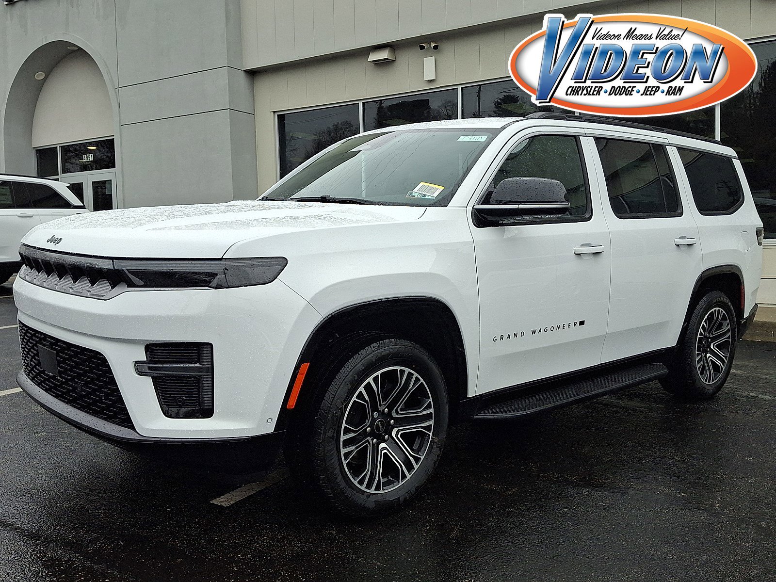 New 2026 Jeep Grand Wagoneer 4WD