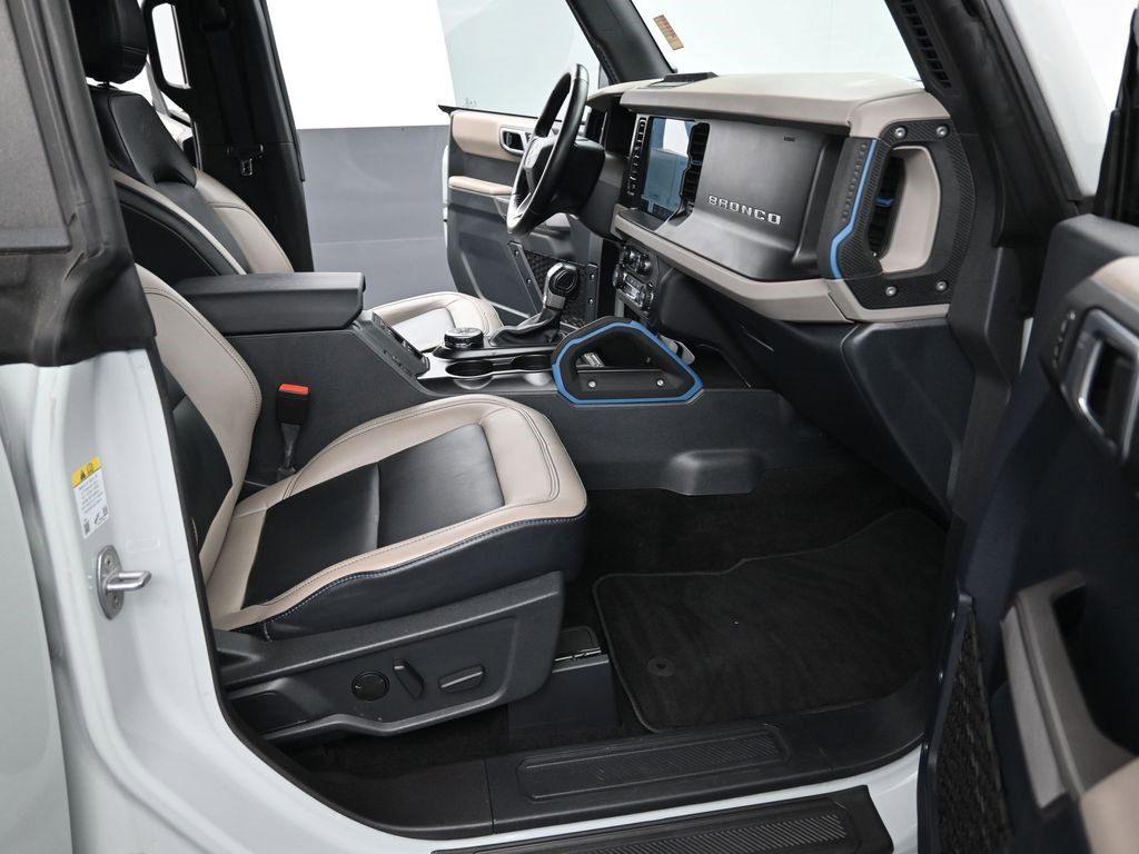 Used 2023 Ford Bronco Wildtrak image 18