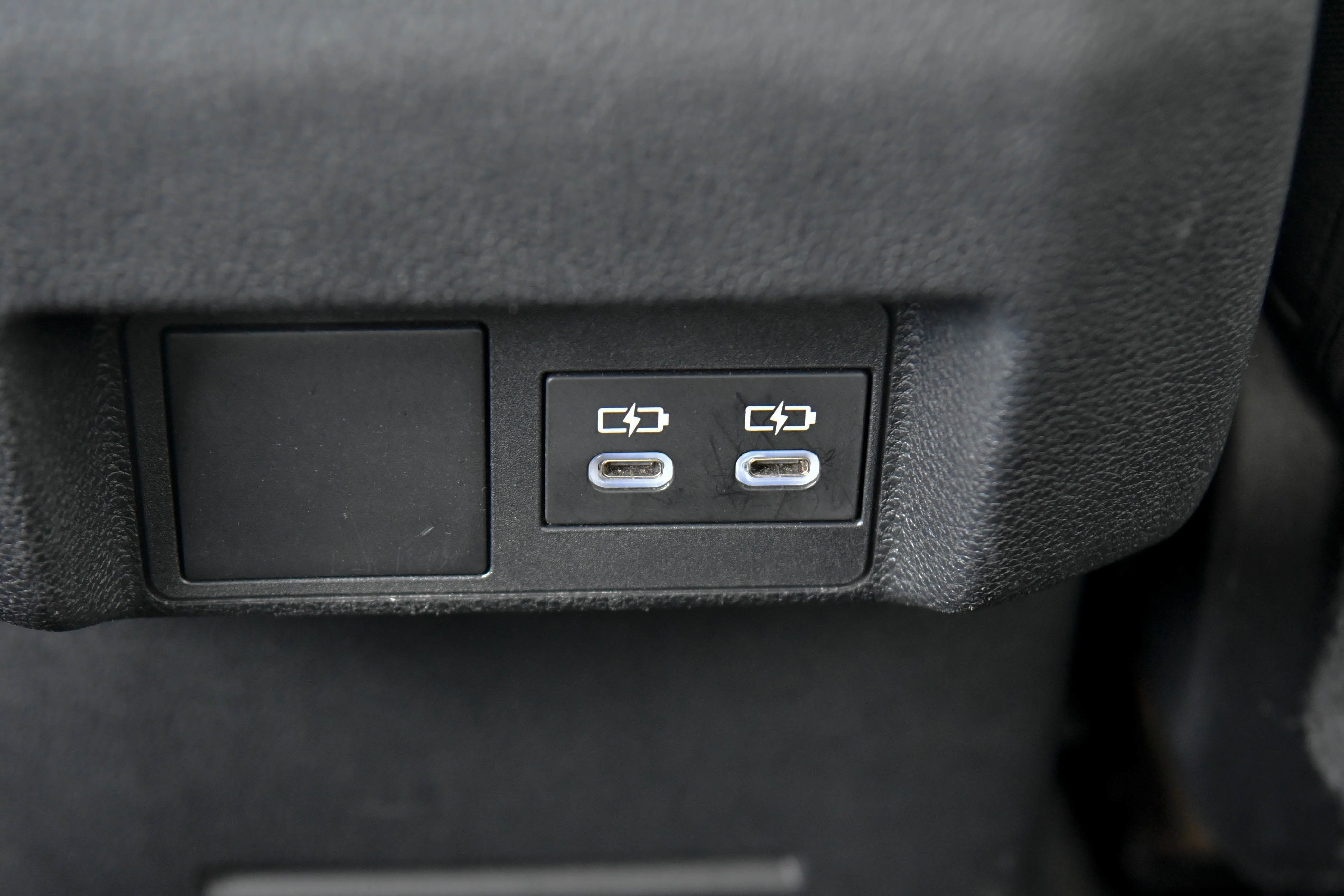 Used 2024 Toyota Tacoma TRD Sport image 40