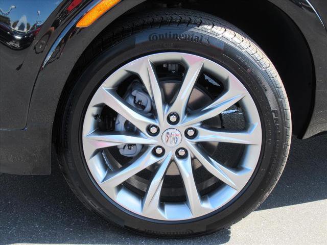 Certified 2024 Buick Encore GX Avenir w/ Avenir Technology Package AWD/4WD image 8