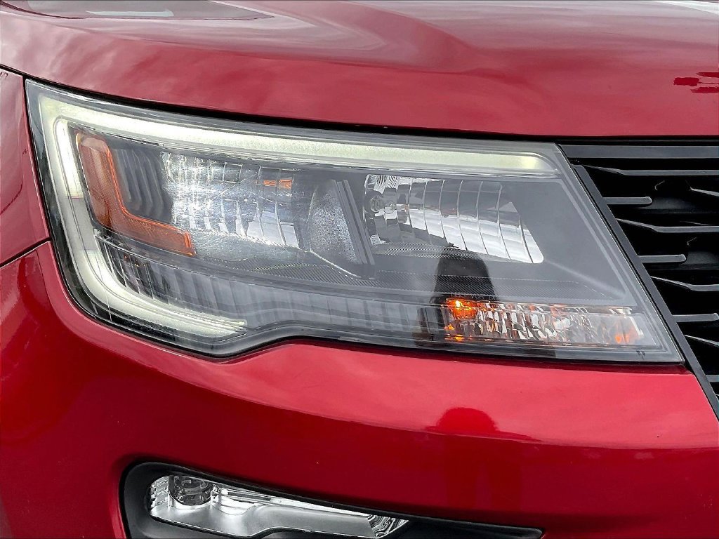 Used 2019 Ford Explorer Sport AWD/4WD image 36