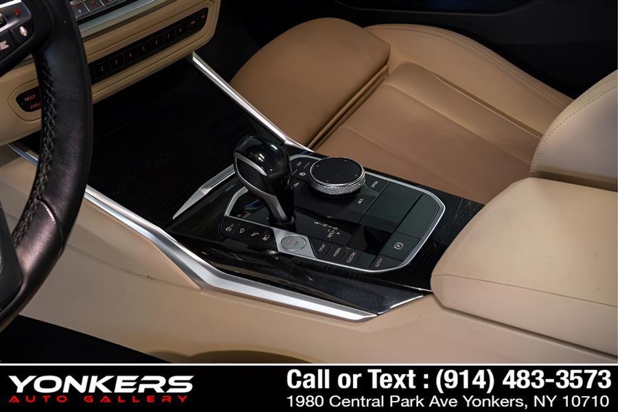 Used 2021 BMW 330e w/ Convenience Package RWD image 14