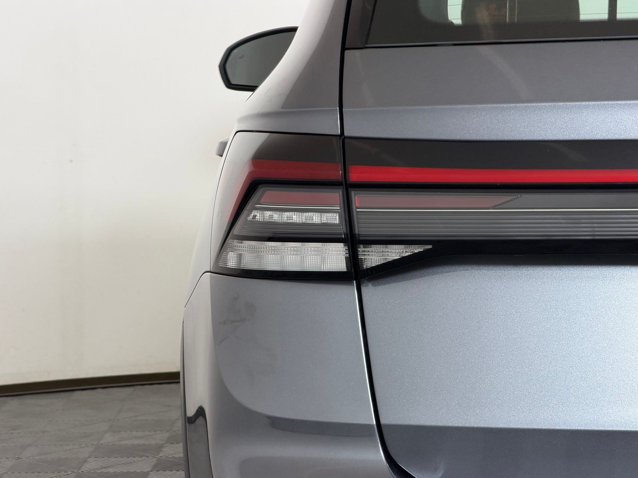Used 2025 Volkswagen Taos S FWD image 13