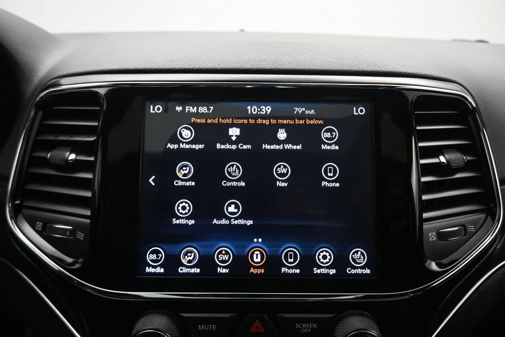 Used 2020 Jeep Grand Cherokee Limited AWD/4WD image 17