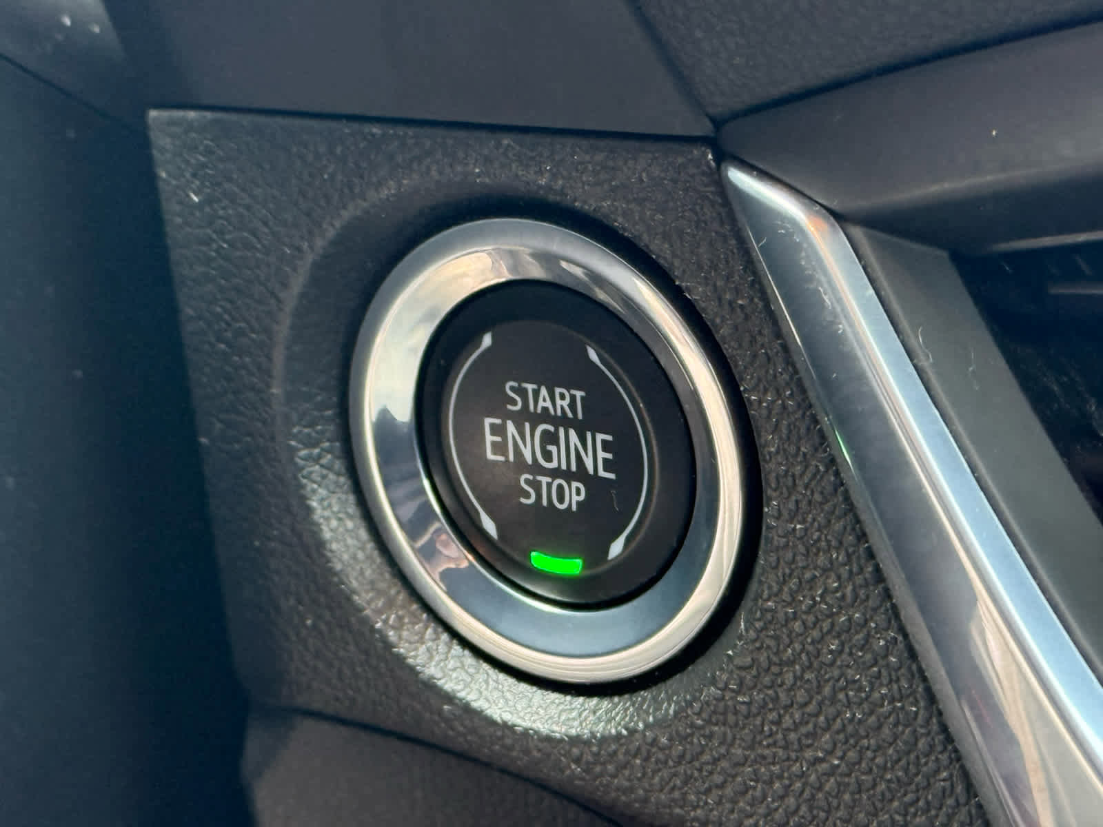 Used 2024 Buick Encore GX Sport Touring image 14