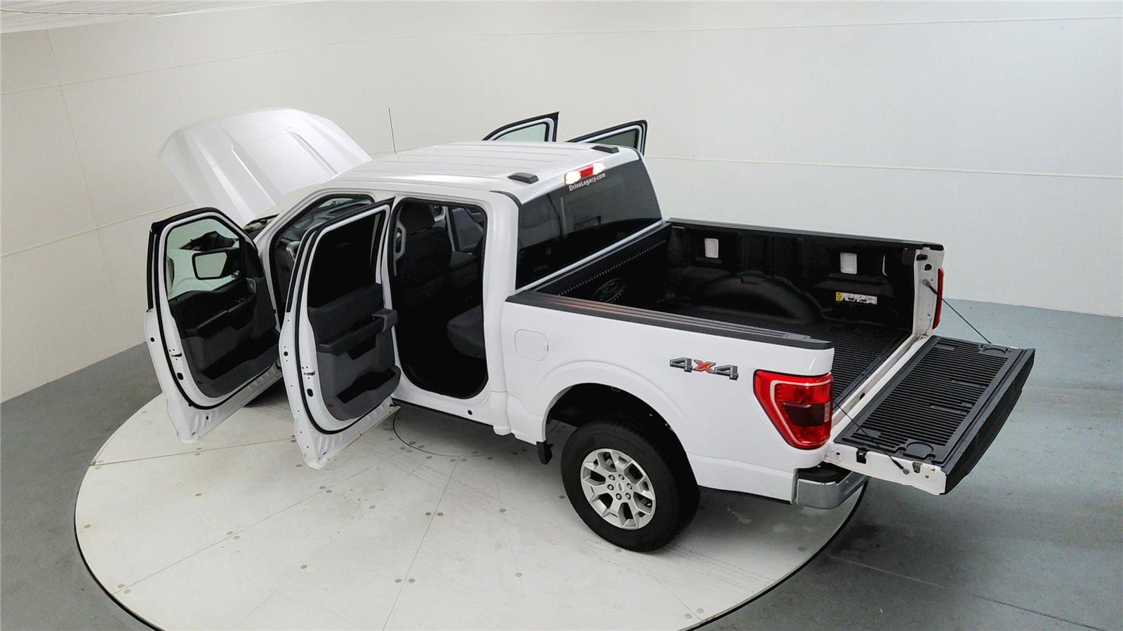 Used 2023 Ford F150 XLT image 16