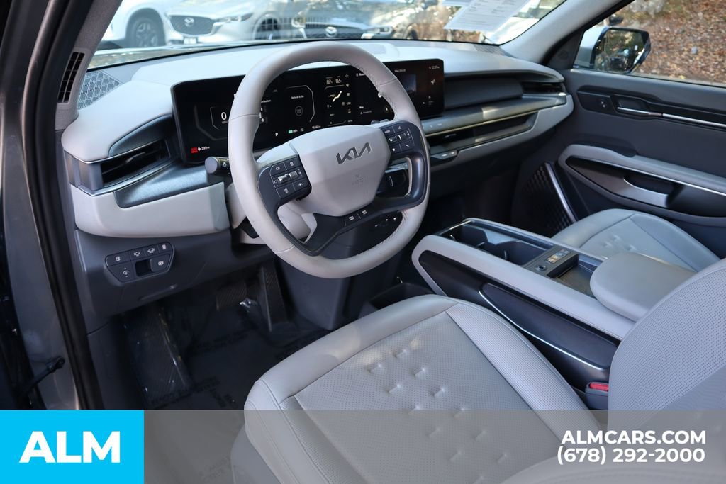 Used 2024 Kia EV9 Wind image 10